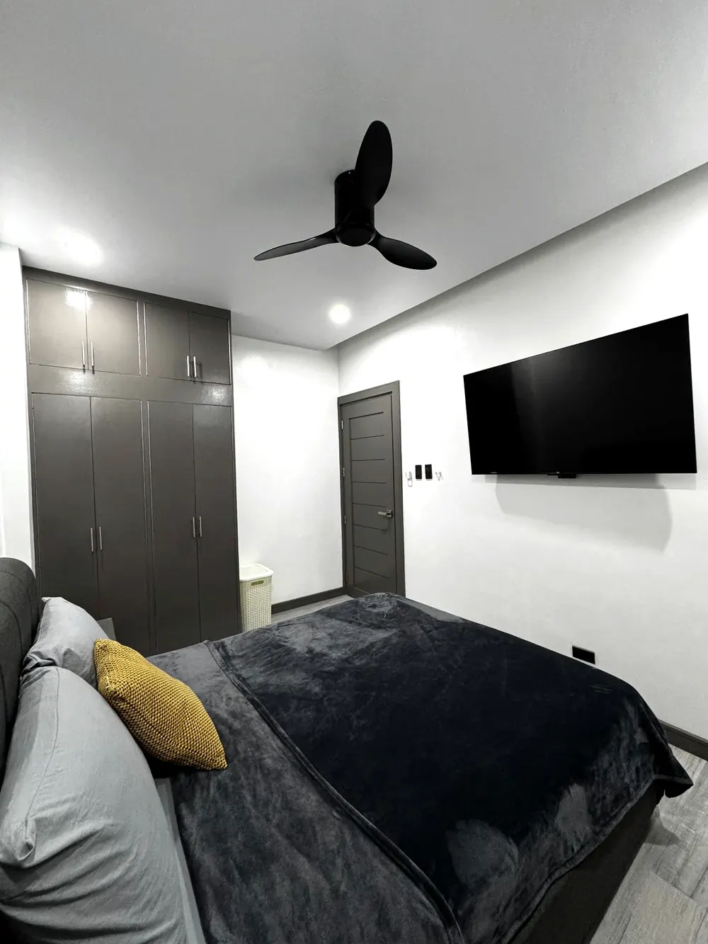 One-bedroom apartment — bedroom
